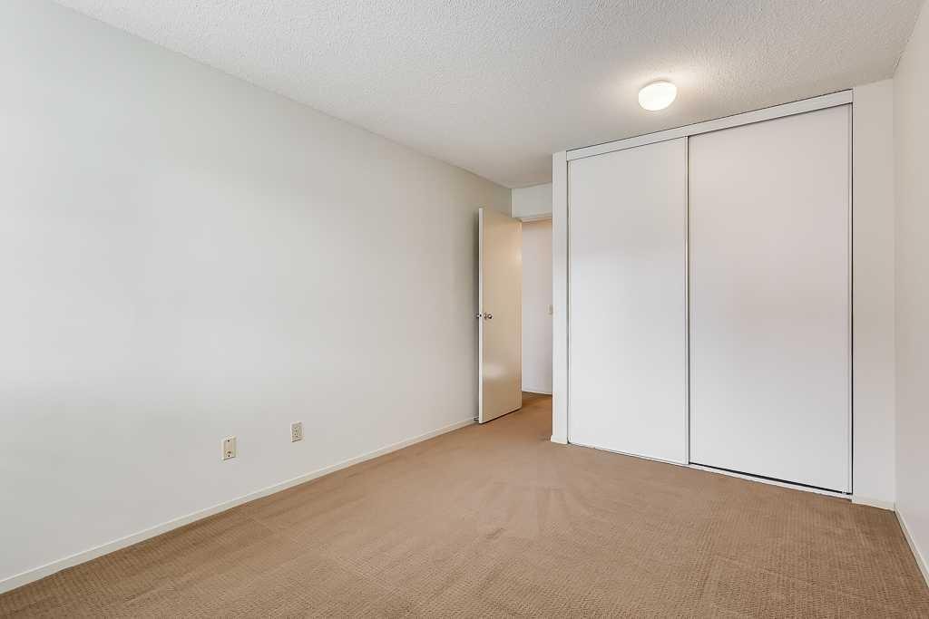 3400 Edenwold - Thumbnail 2