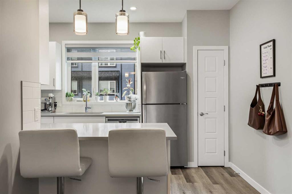 850 Belmont - Thumbnail 4