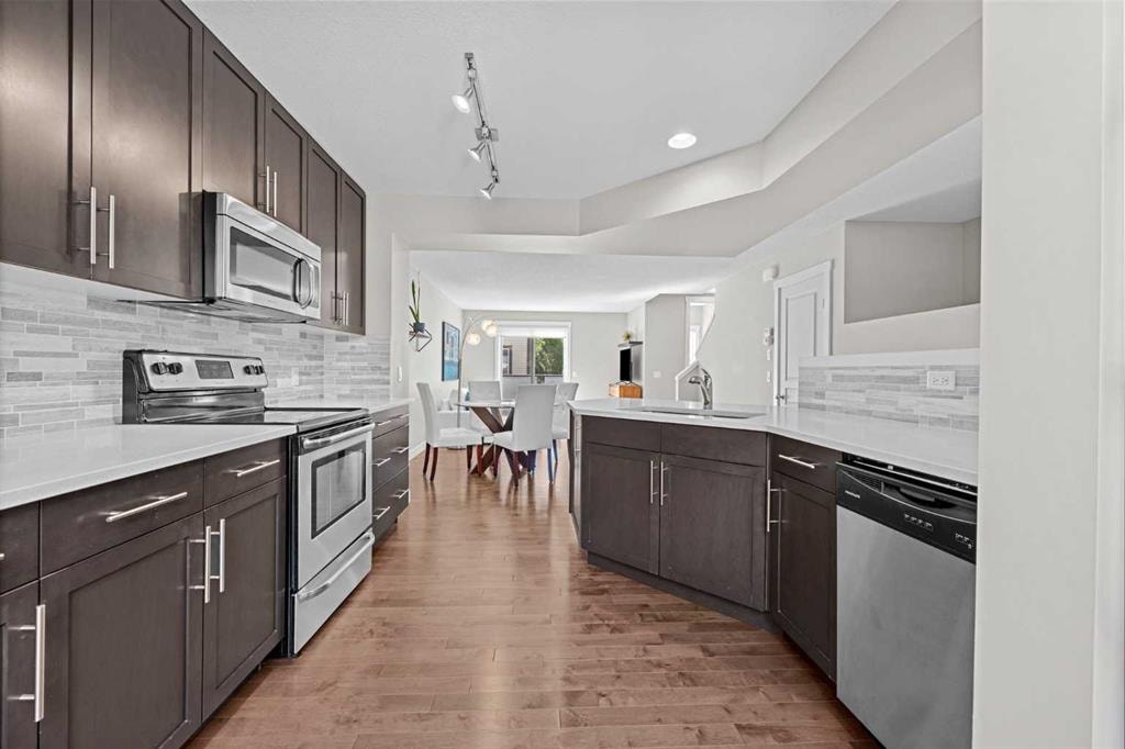 249 Mckenzie Towne - Thumbnail 4