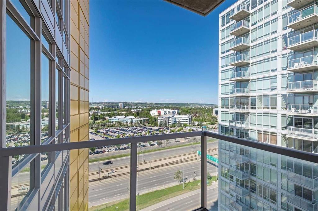 3820 Brentwood - Thumbnail 2