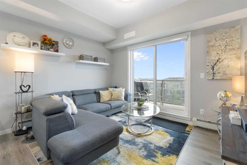 4350 Seton - Thumbnail 2