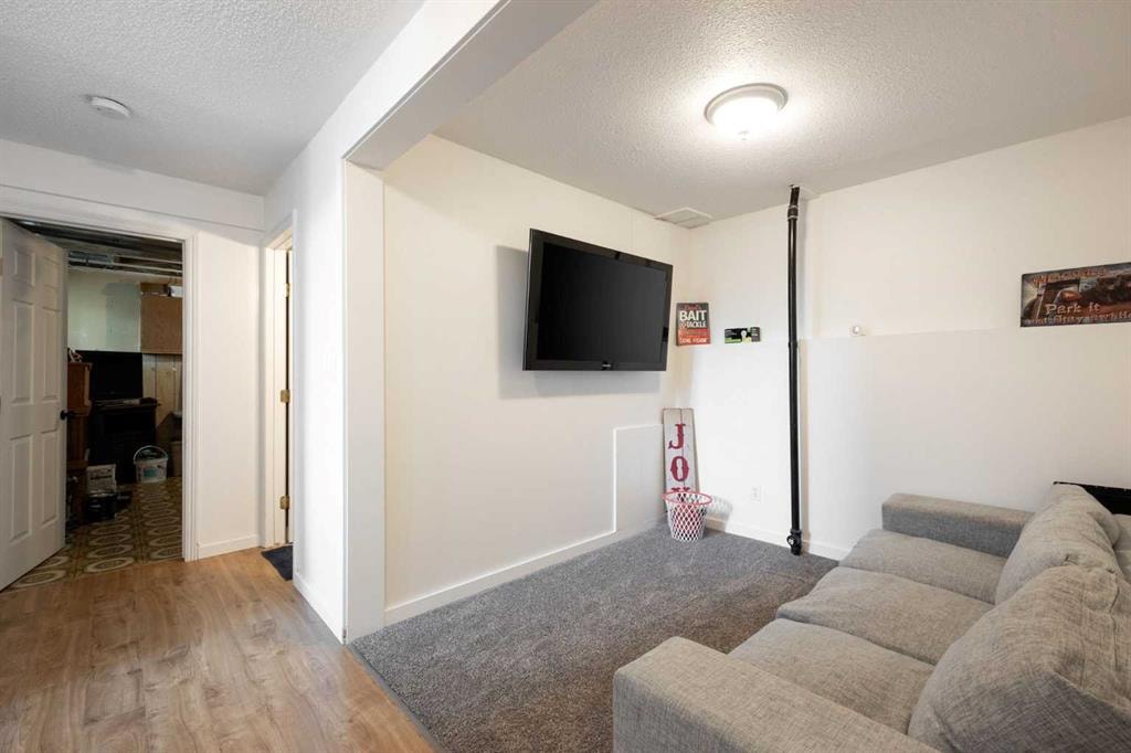 1053 Timberline - Thumbnail 4