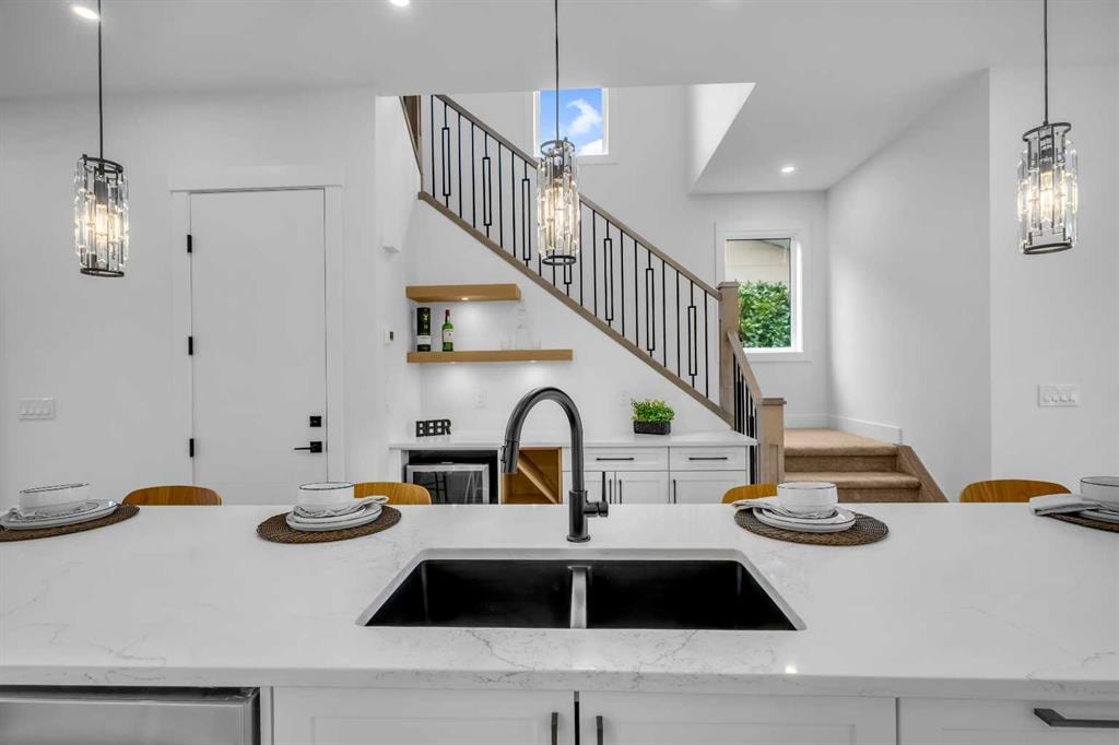 7617 Ogden - Thumbnail 3
