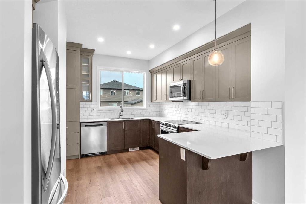 70 Creekside - Thumbnail 3