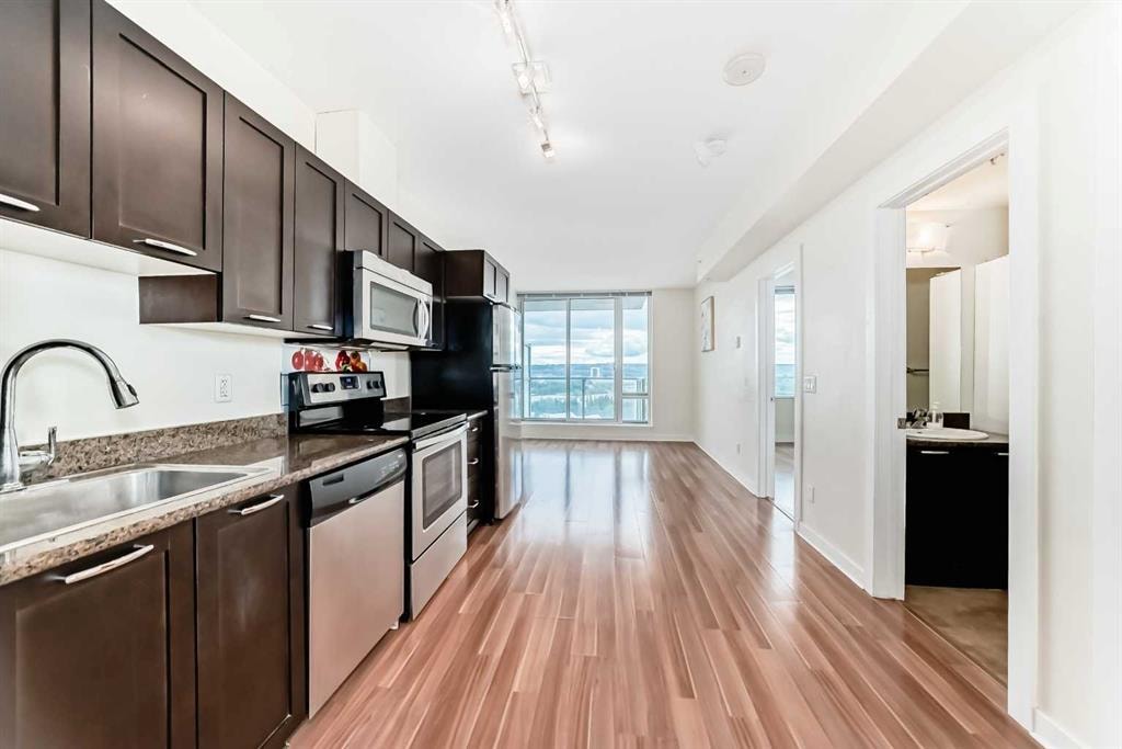3830 Brentwood - Thumbnail 2