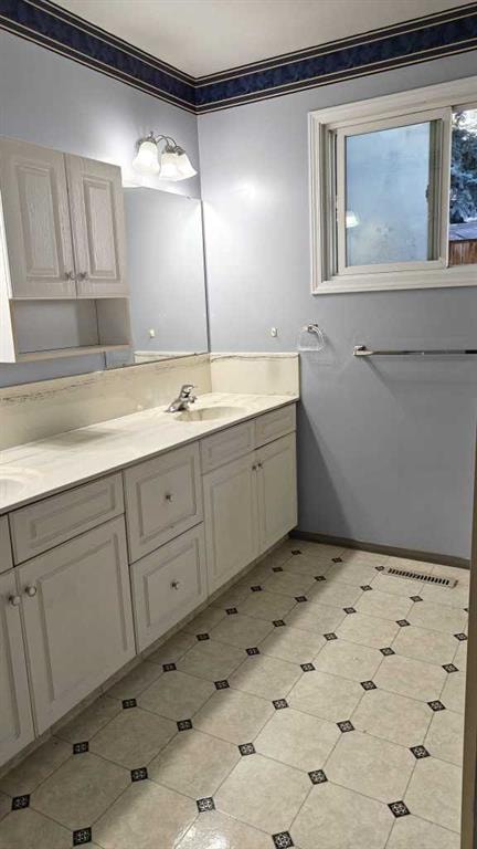 4315 Charleswood - Thumbnail 3