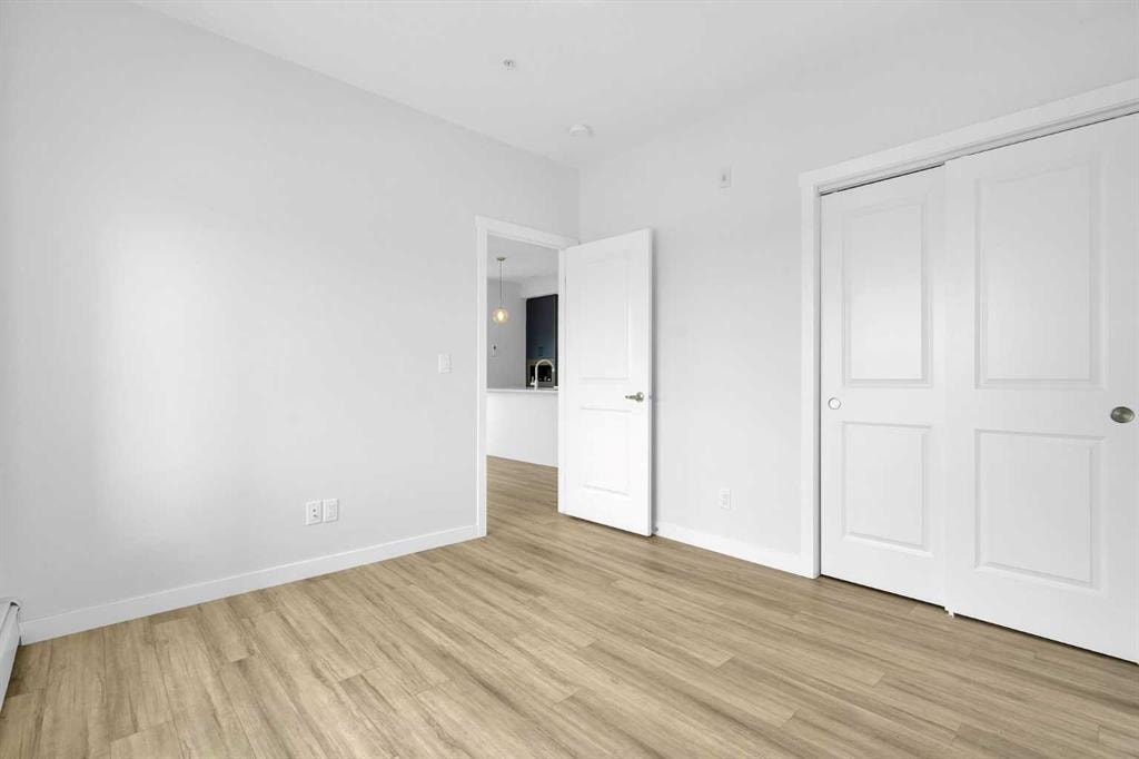 238 Sage Valley - Thumbnail 3