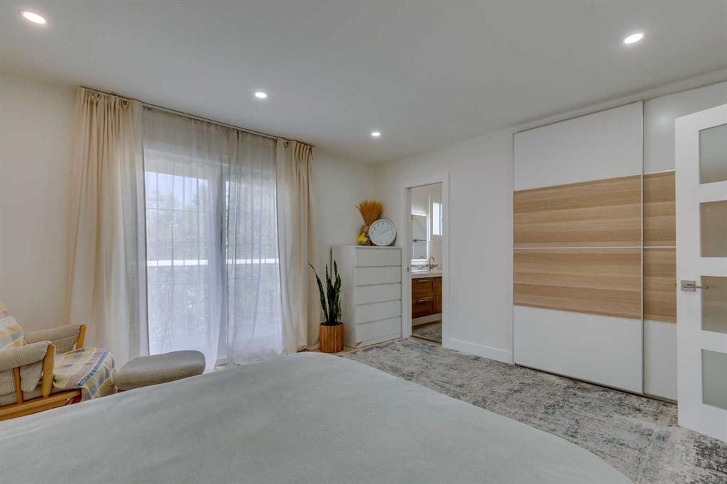 124 Brookmere - Thumbnail 3