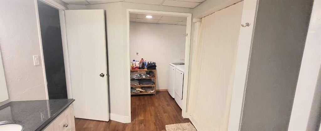 8516 Addison - Thumbnail 4