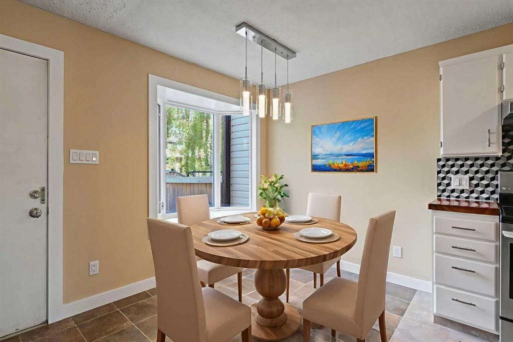 1318 Ranchlands - Thumbnail 2