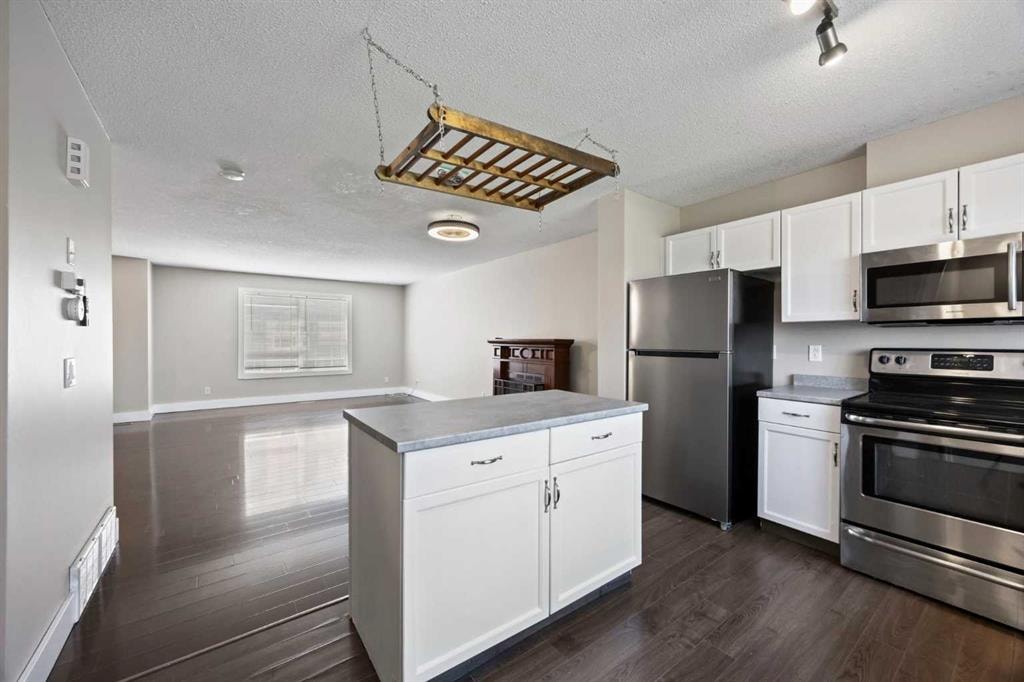 120 Prestwick Acres - Thumbnail 4