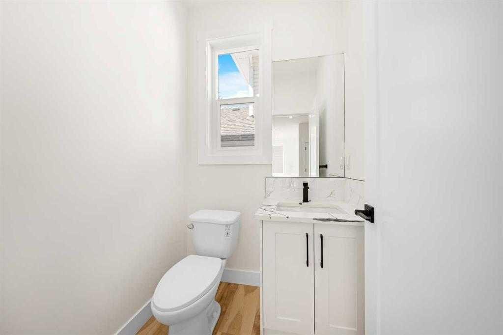 136 DOUGLAS RIDGE - Thumbnail 4