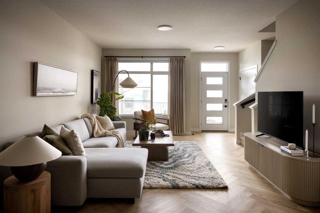 7153 Rangeview - Thumbnail 4