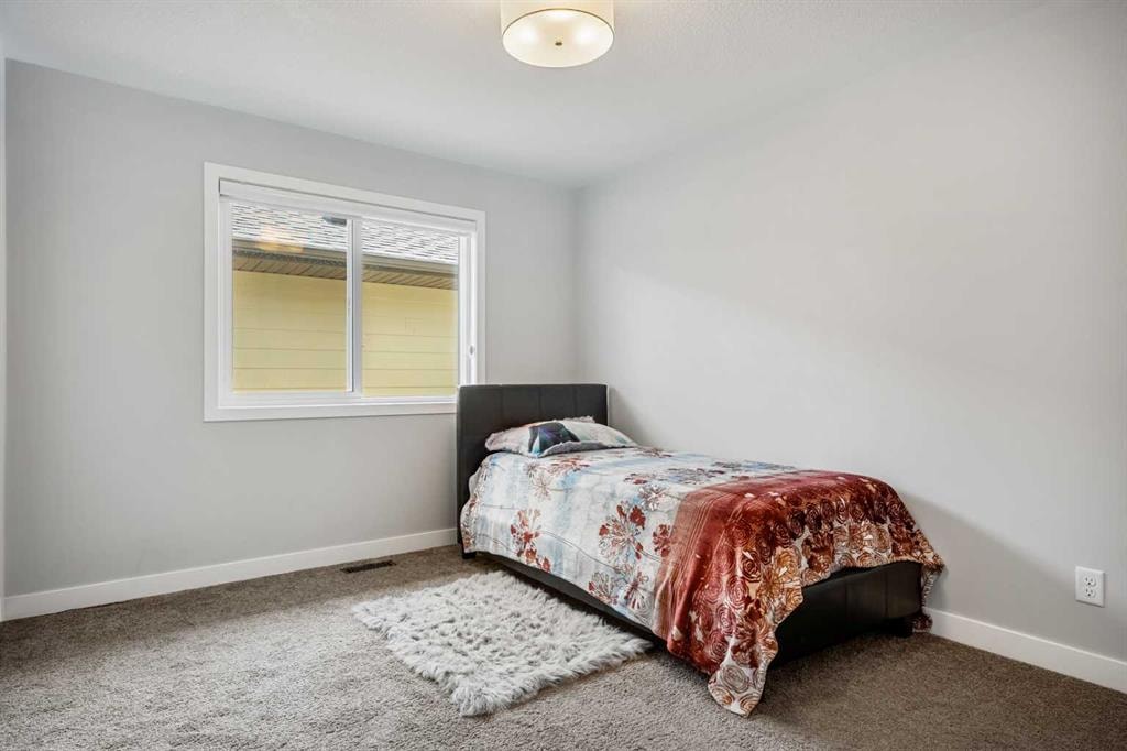 212 Magnolia - Thumbnail 3