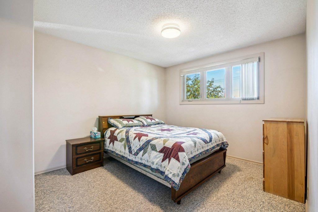153 Mckinnon - Thumbnail 4