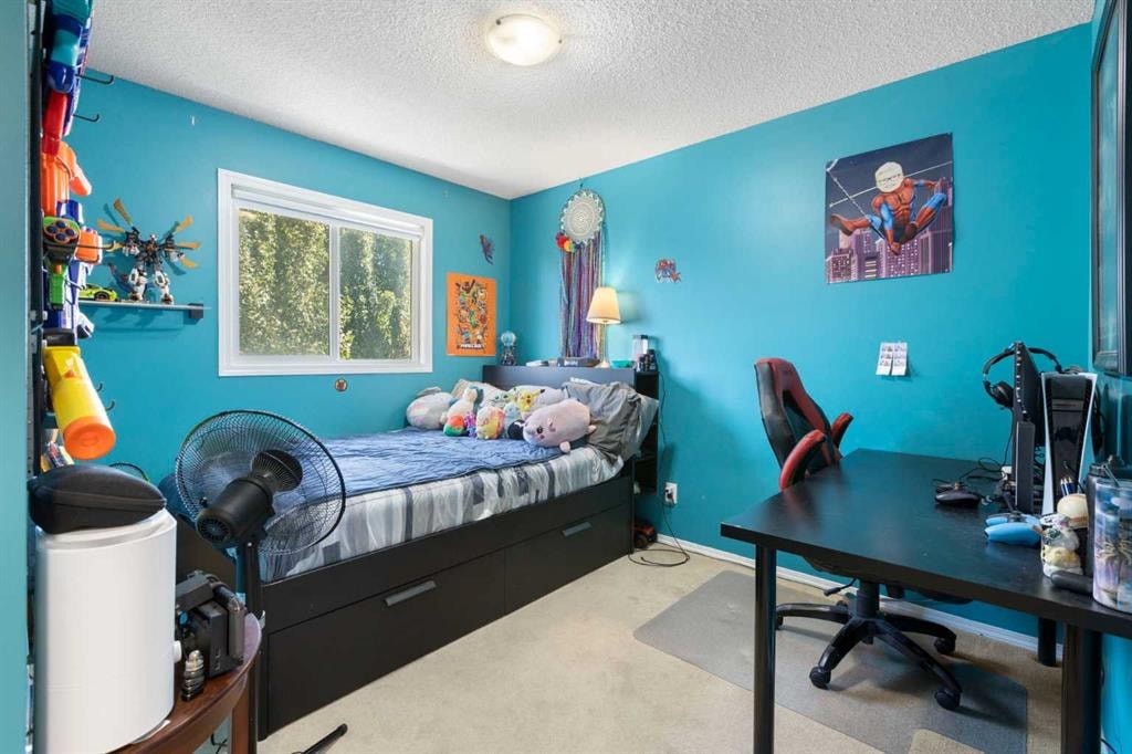 23 Auburn Bay - Thumbnail 2