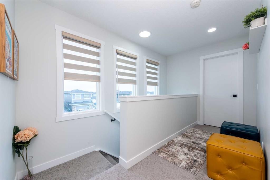 503 Corner Meadows - Thumbnail 3