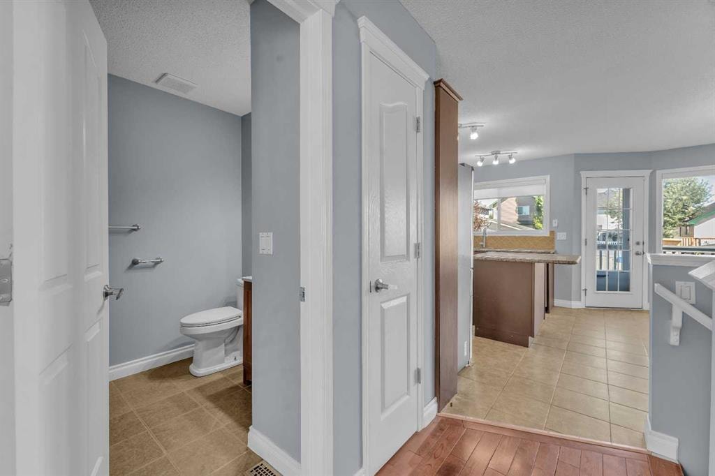 21 Bridlewood - Thumbnail 3