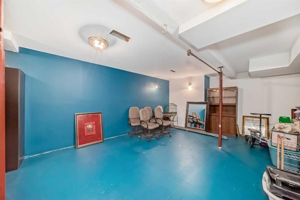 110 Applebrook - Thumbnail 2