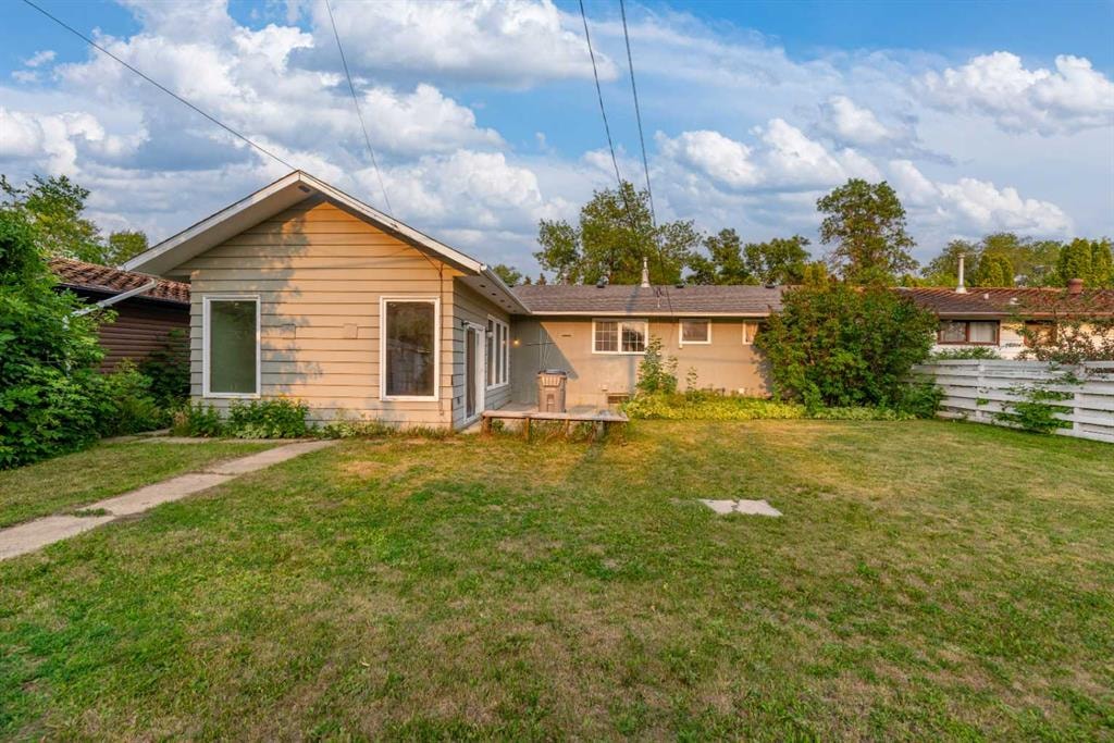 38 Alberta Cres - Thumbnail 4