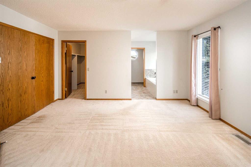 67 Edgebrook - Thumbnail 2