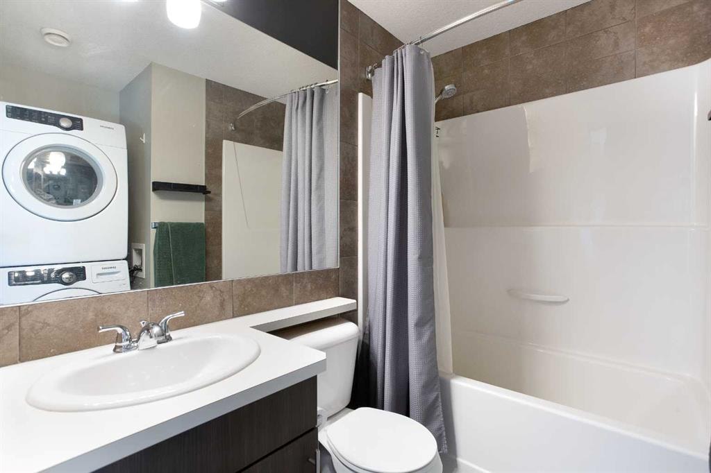 309 Mckenzie Towne - Thumbnail 2
