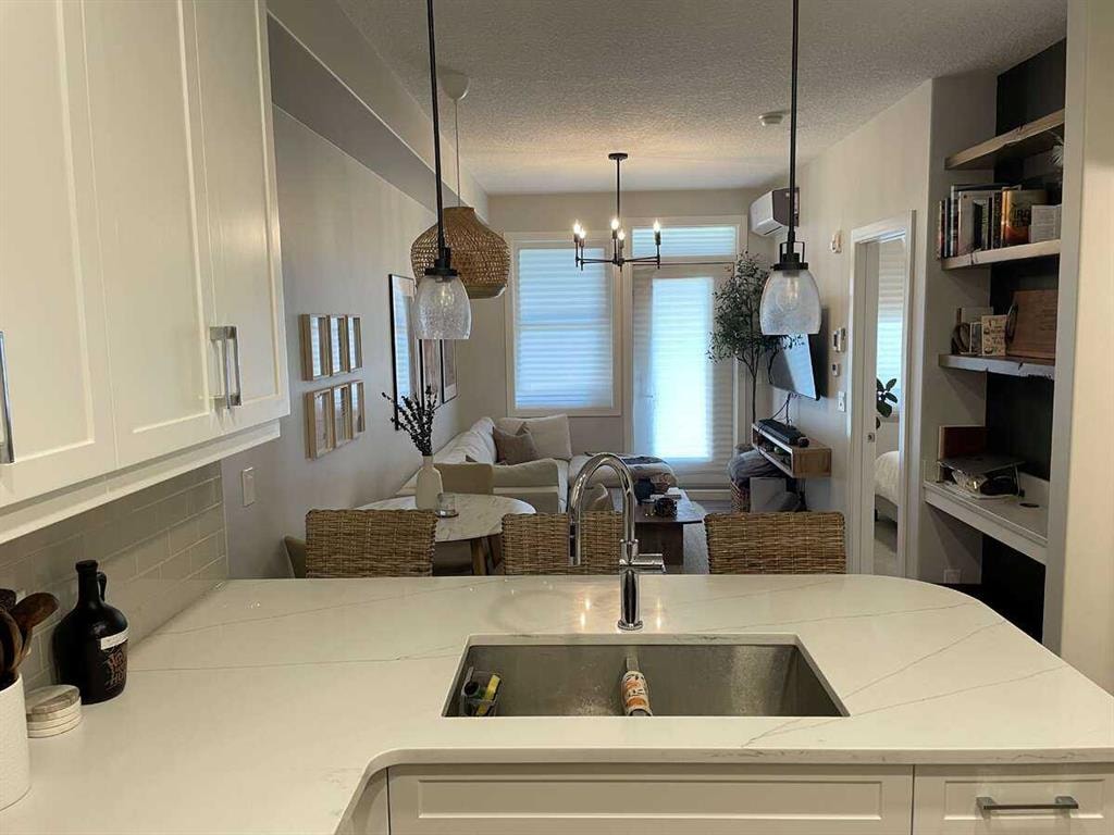 80 Greenbriar - Thumbnail 4