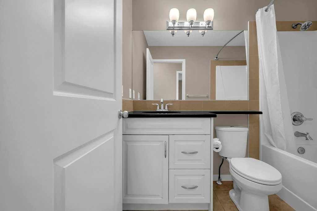 199 Auburn Glen - Thumbnail 3