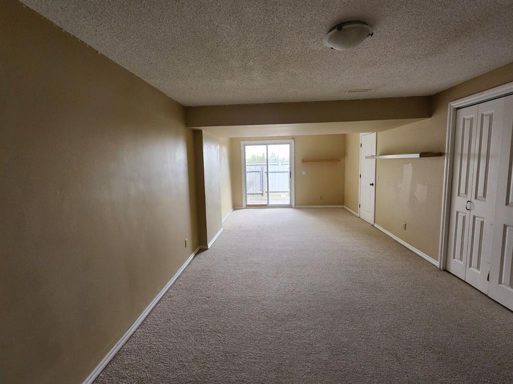 1003 Signal Hill - Thumbnail 4
