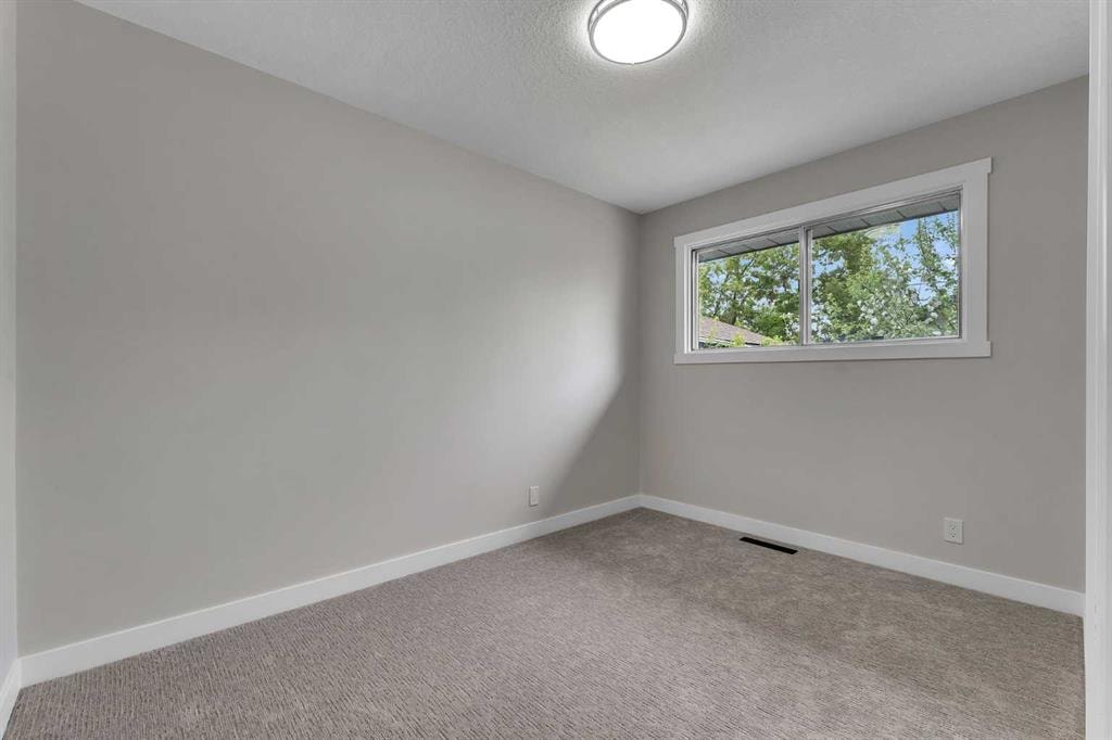 1512 Robson - Thumbnail 4