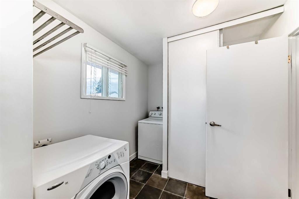 2520 Palliser - Thumbnail 4