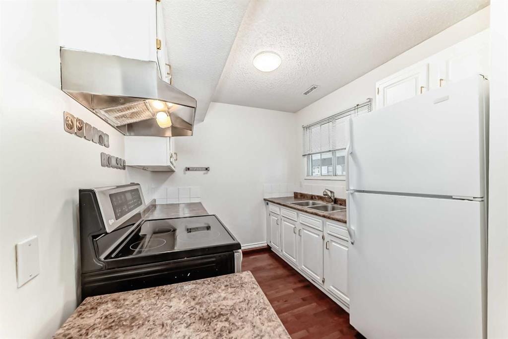 2520 Palliser - Thumbnail 3