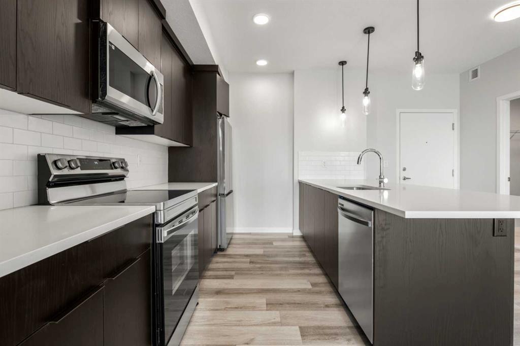 220 Seton - Thumbnail 3
