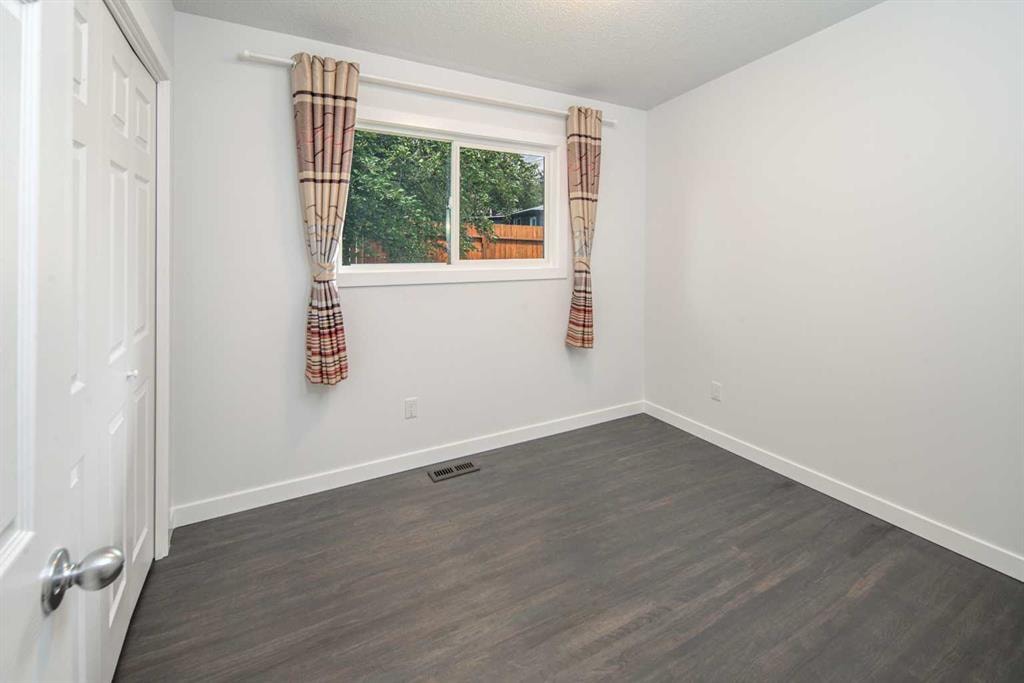 5808 Dalton - Thumbnail 4