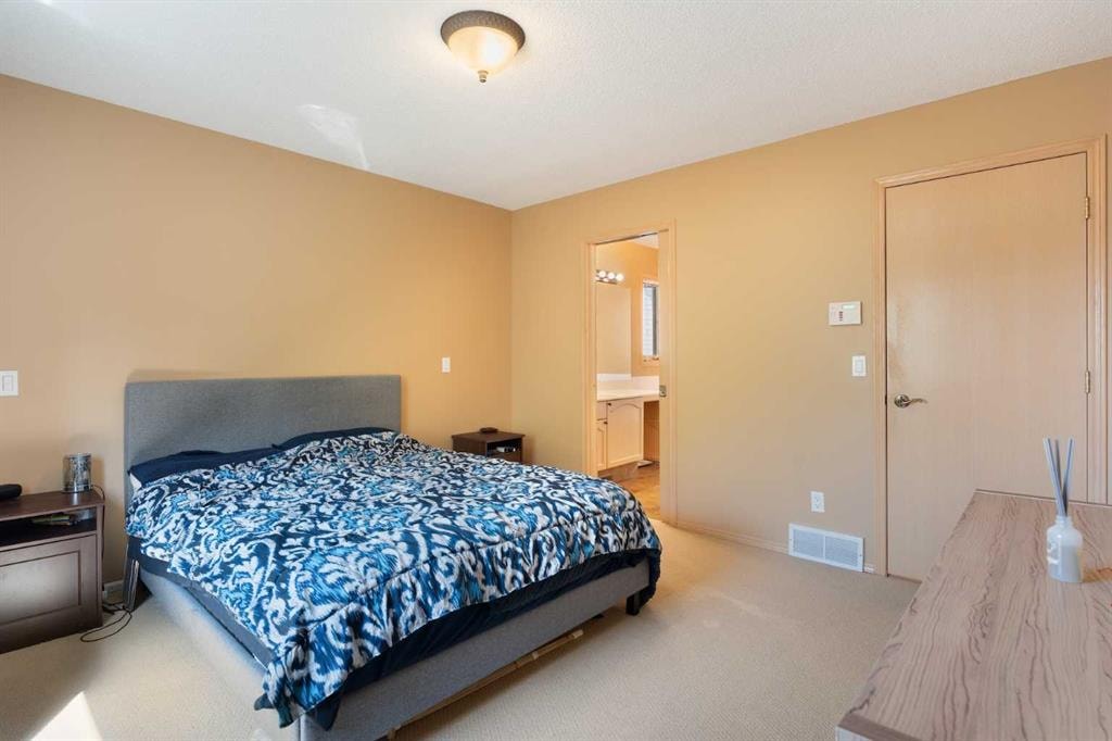 113 Sierra Vista - Thumbnail 2