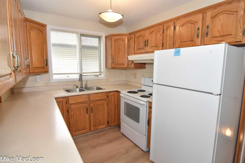 723 Whitehill - Thumbnail 4