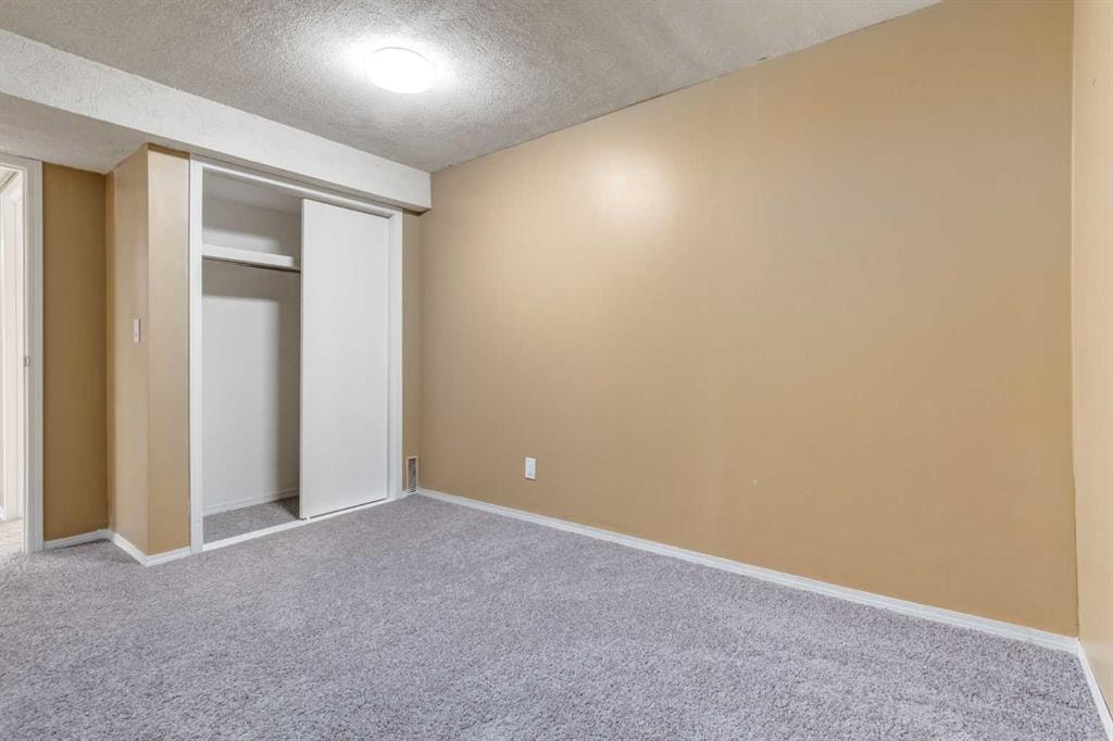 204 Hawkhill - Thumbnail 4