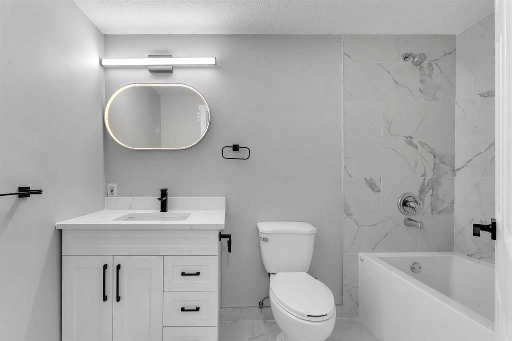 992 Rundlecairn - Thumbnail 2