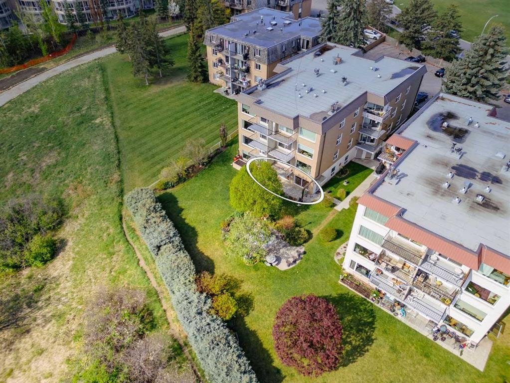 524 Cedar - Thumbnail 4