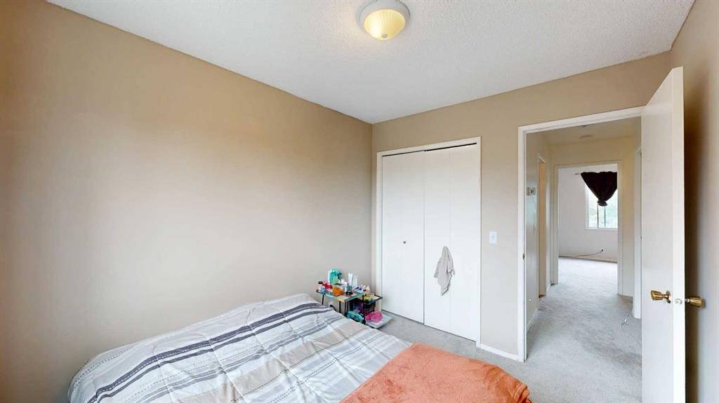 109 Bermondsey - Thumbnail 3