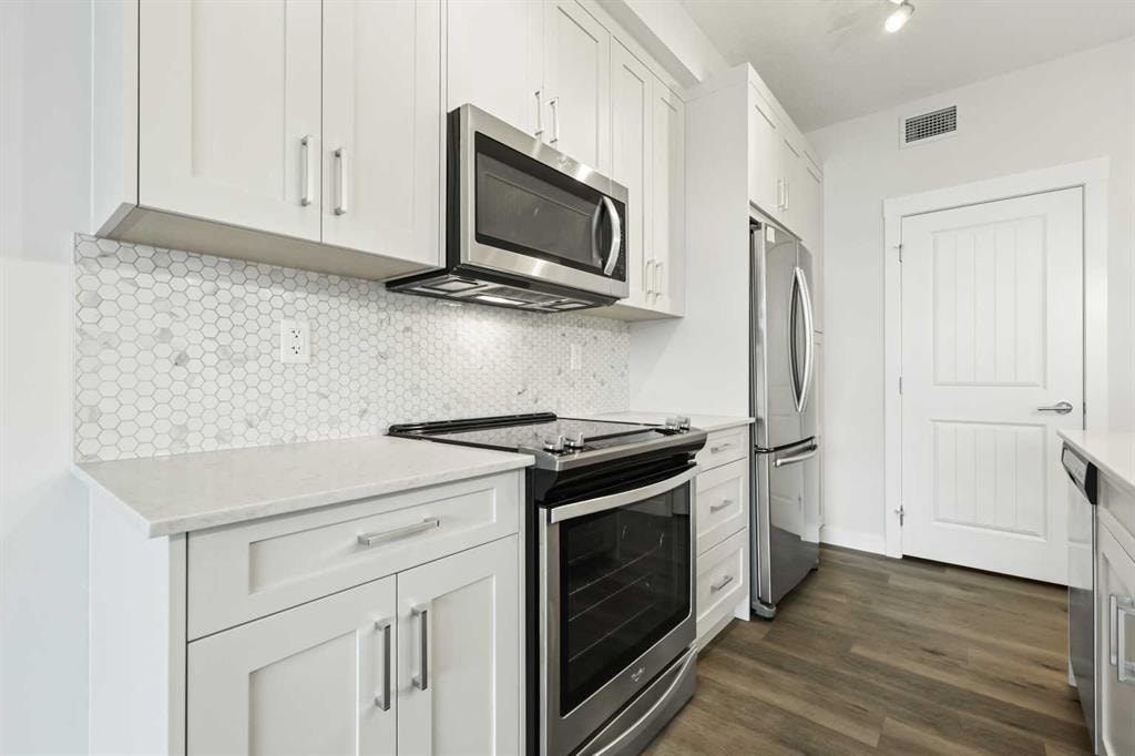200 Auburn Meadows - Thumbnail 4