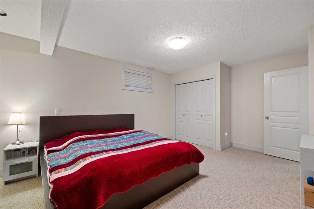 250 Strathridge - Thumbnail 2