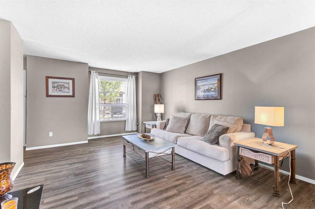 111 Tarawood - Thumbnail 3