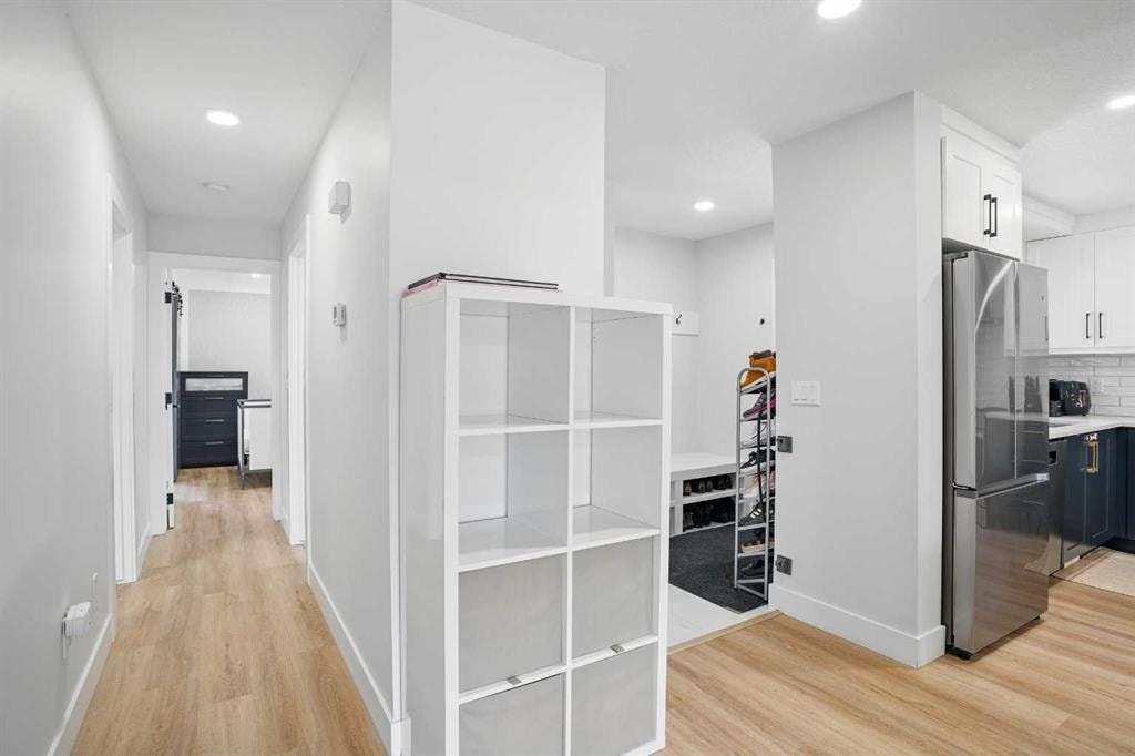 131 Deer Park - Thumbnail 3