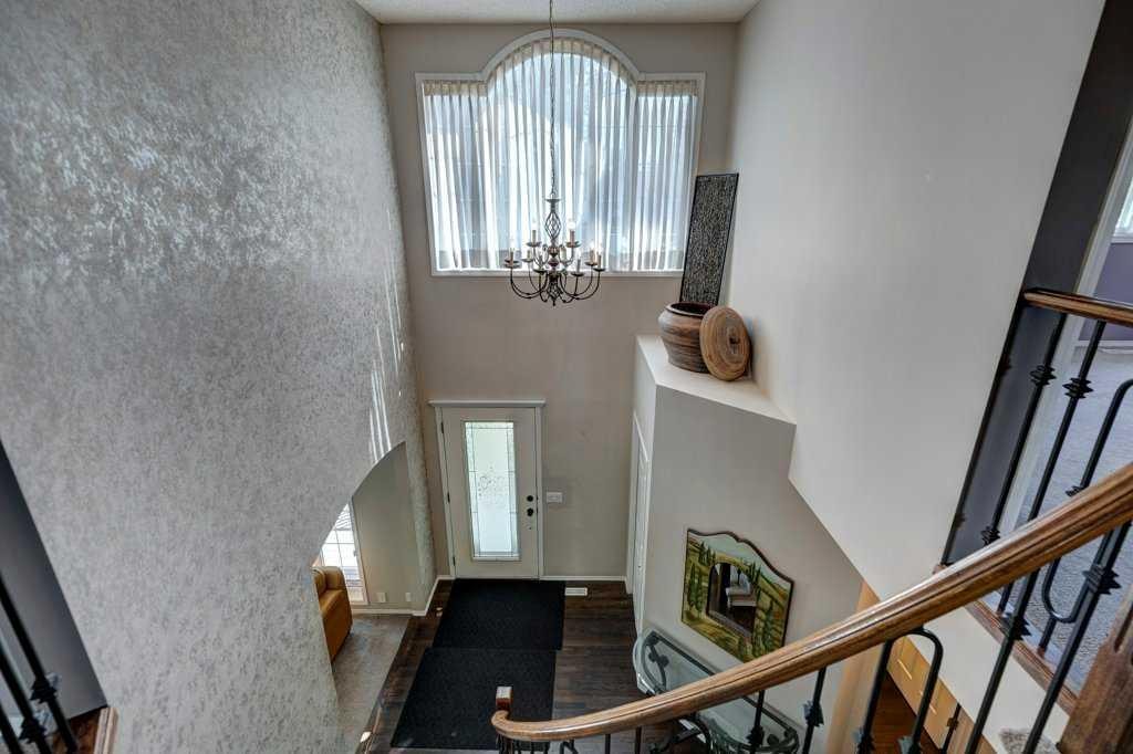 3430 Douglasdale - Thumbnail 2