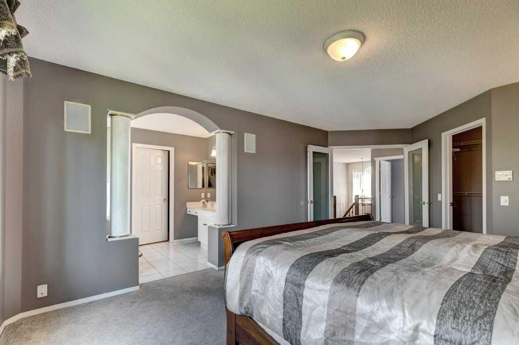 3430 Douglasdale - Thumbnail 3