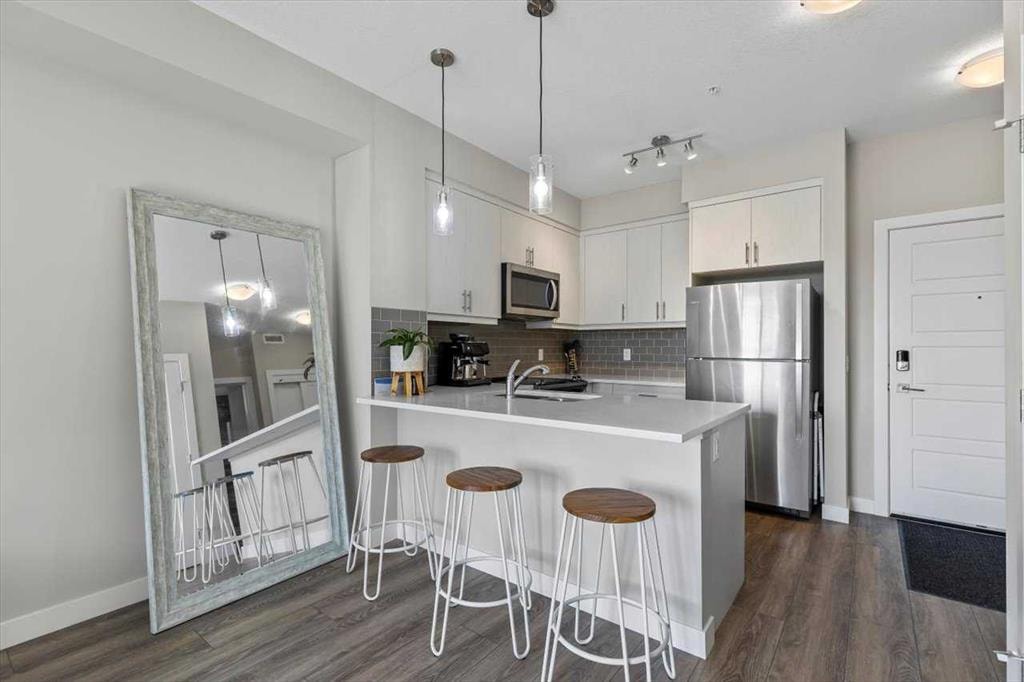 100 Auburn Meadows - Thumbnail 4
