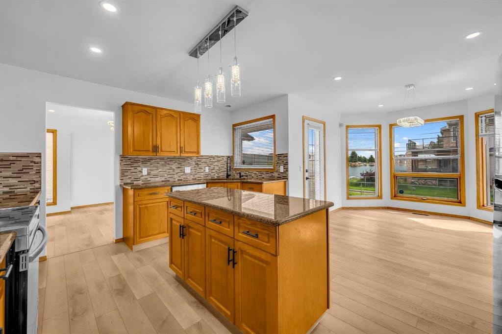 208 Coral Shores - Thumbnail 2