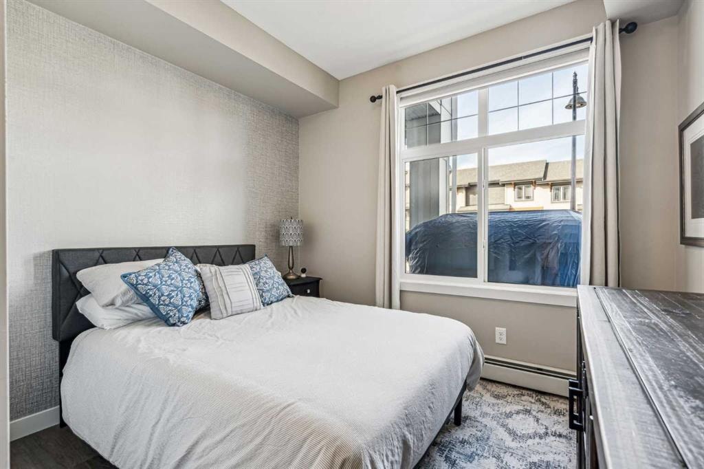 100 Auburn Meadows - Thumbnail 4