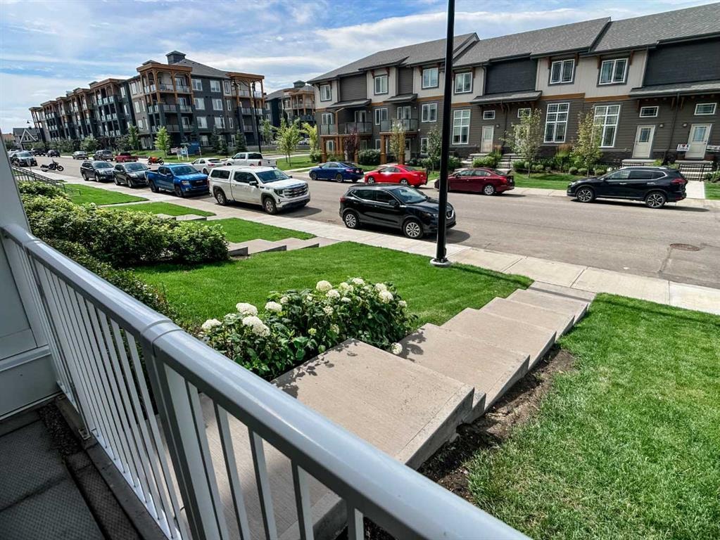 100 Auburn Meadows - Thumbnail 3